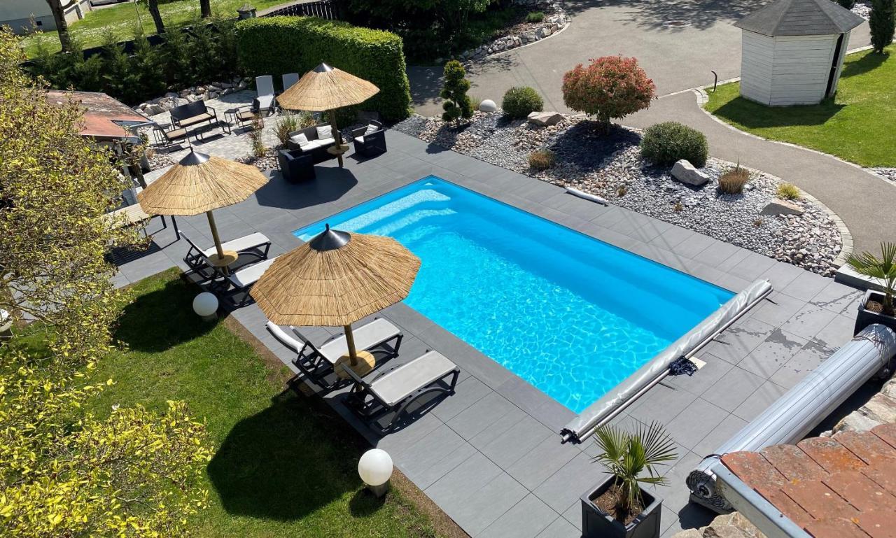 Les Rives Des Habsbourg Aparthotel Ensisheim Kültér fotó
