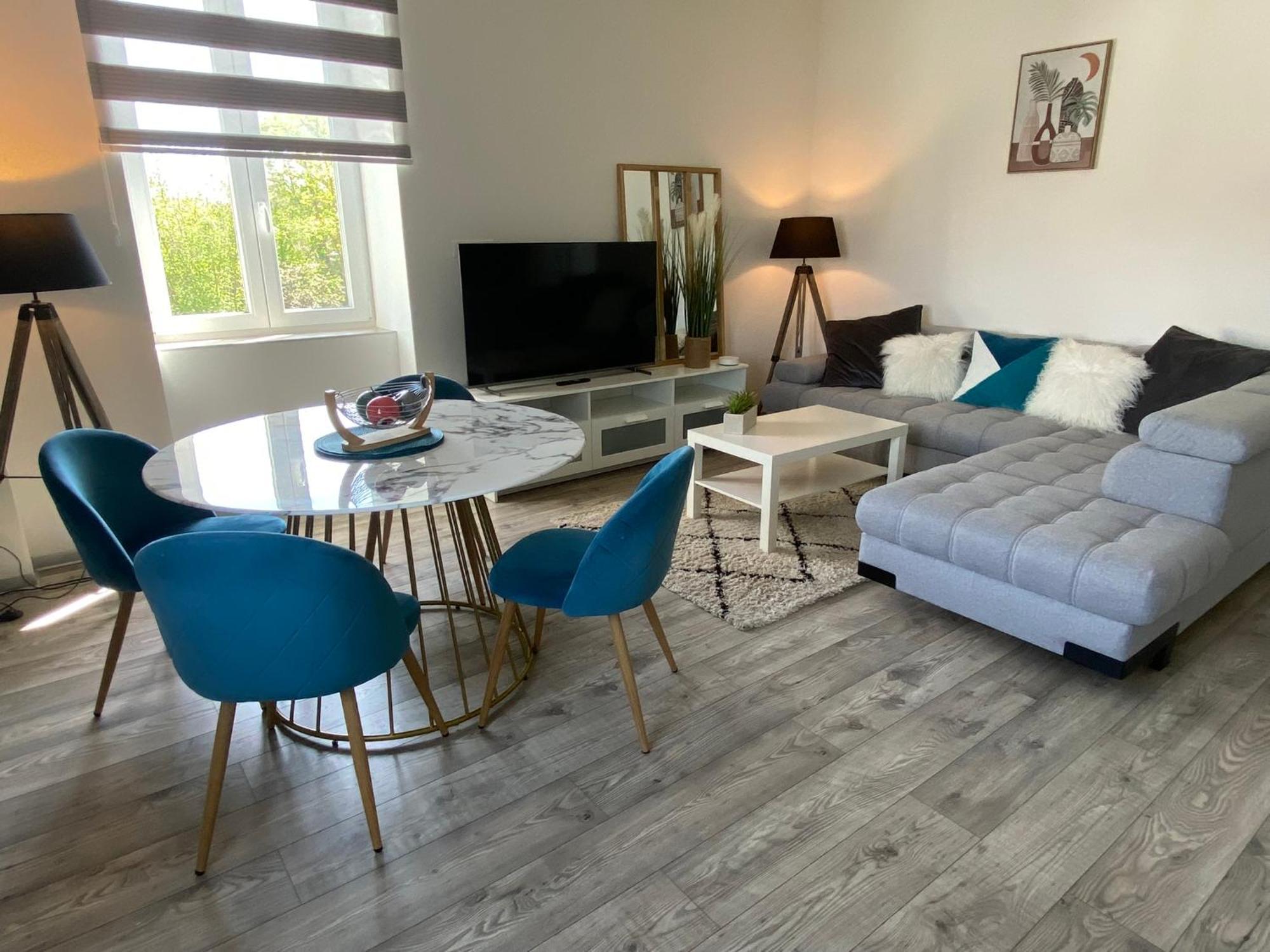 Les Rives Des Habsbourg Aparthotel Ensisheim Kültér fotó